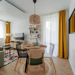 W Gory! - Przytulny Blisko Centrum - By Spaceapart Apartament